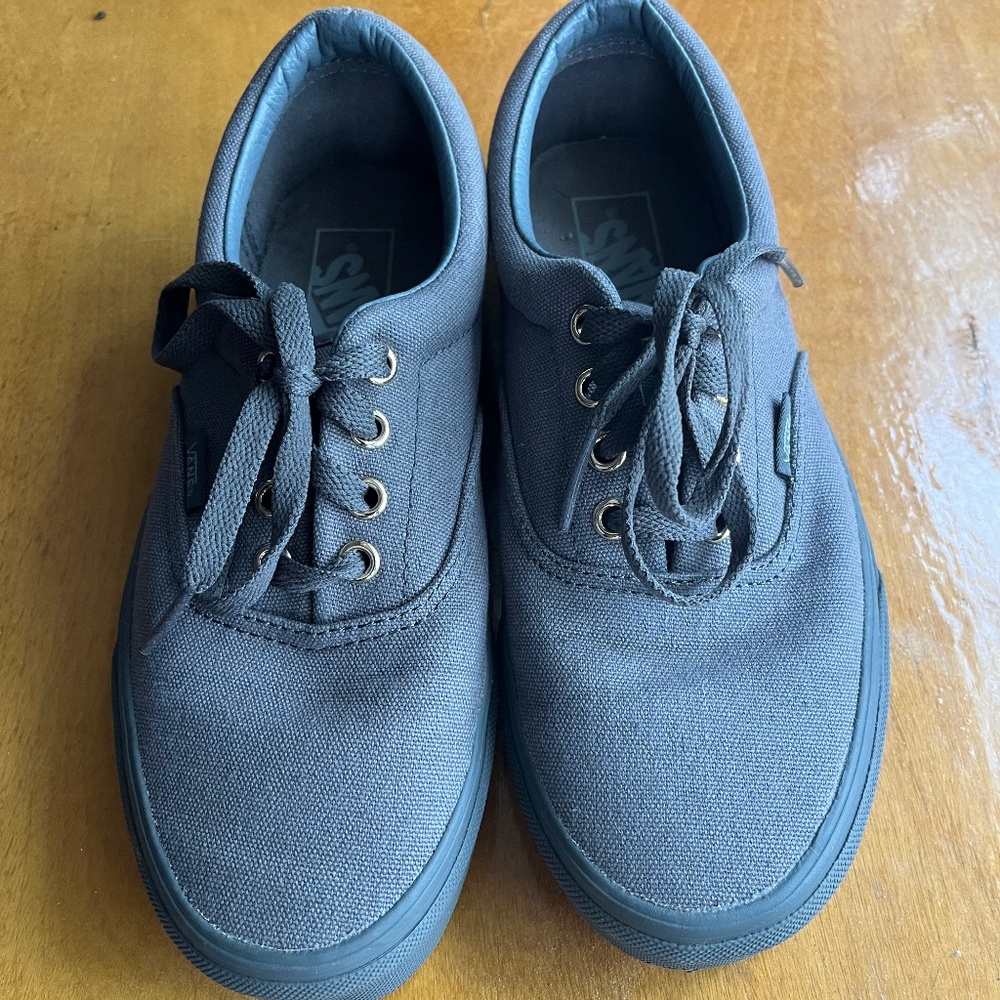 New Vans Era Gold Mono Gargoyle Womens 7.5